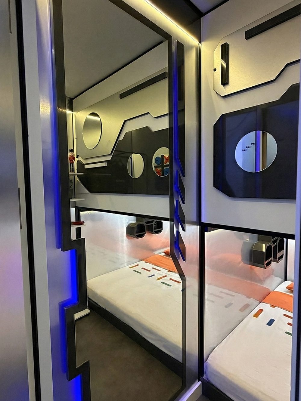 SleepPod Space interior, general view